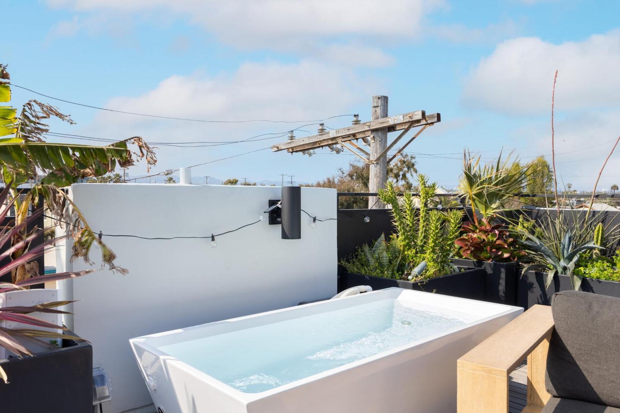 Venice View By Avantstay Walk To Venice Rooftop Ice Bath Luxe Design Los Ángeles